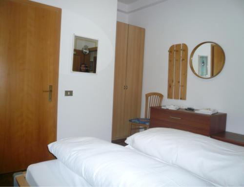 B&B Hotel Dolomiti Больцано Экстерьер фото